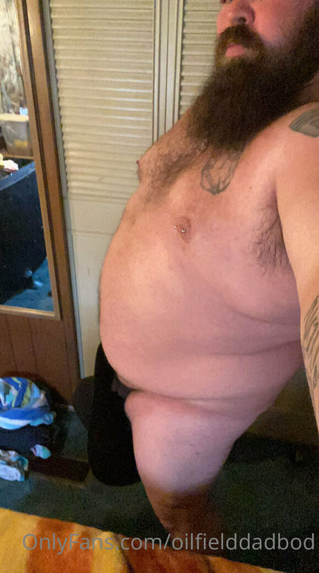 oilfielddadbod sexy pornstar image