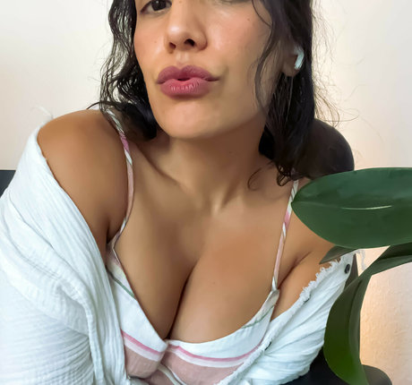 big cock trans onlyfans naked pic