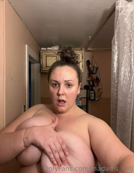 madams hell hot star image