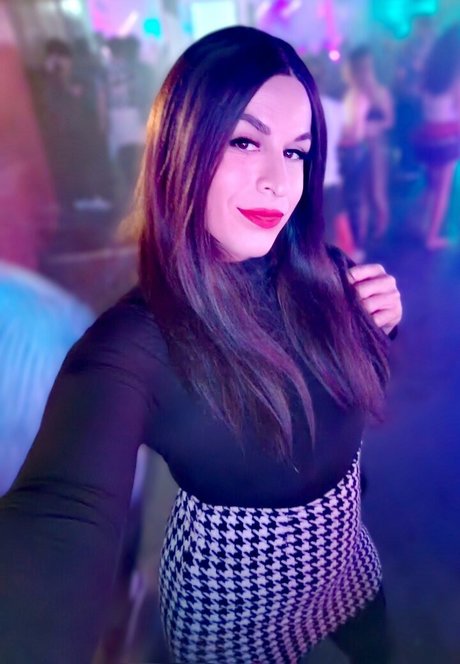 LiaLaRosa beautiful actress pictures