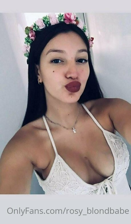 rosy blondbabe model porn pic