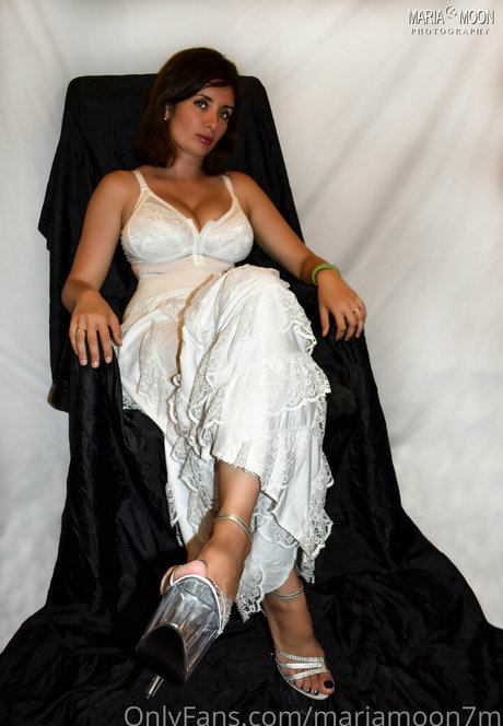 mariamoon7free beautiful actress image