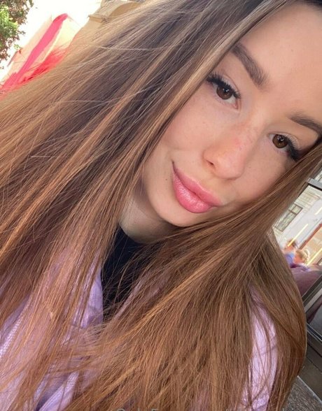 alicee kisss beautiful actress photo