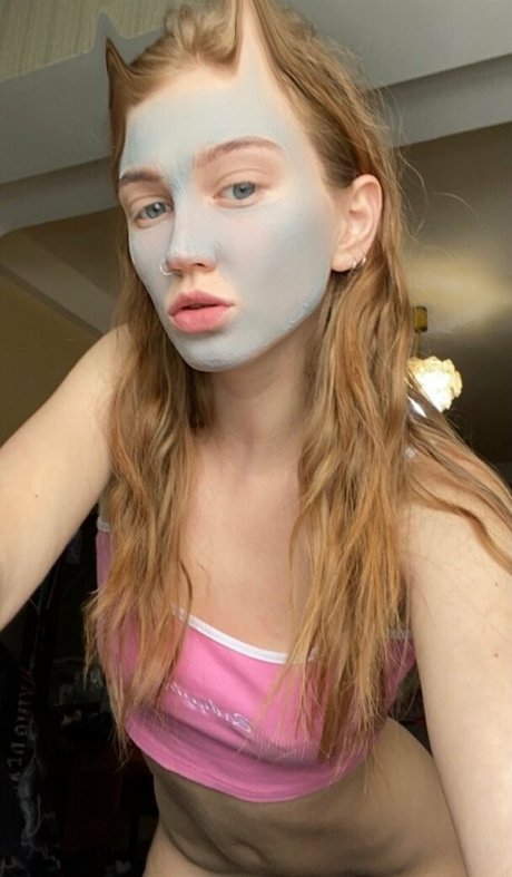 GingerTeeny high quality actress pics