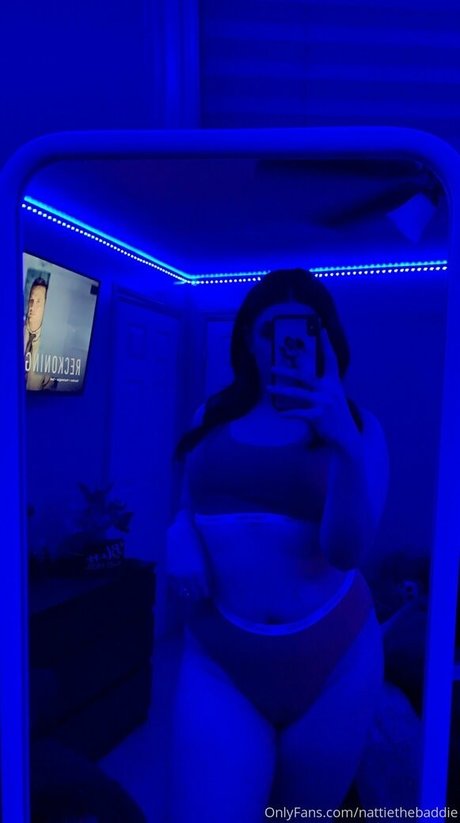 nattiethebaddie naked pornstar img