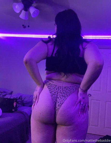 nattiethebaddie model best pic