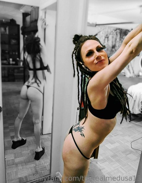 therealmedussa xxx actress gallery