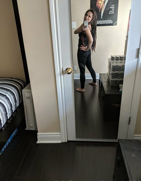 therealmedussa naked actress img