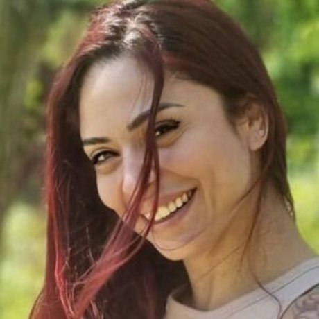 QueenREd pornstar xxx galleries