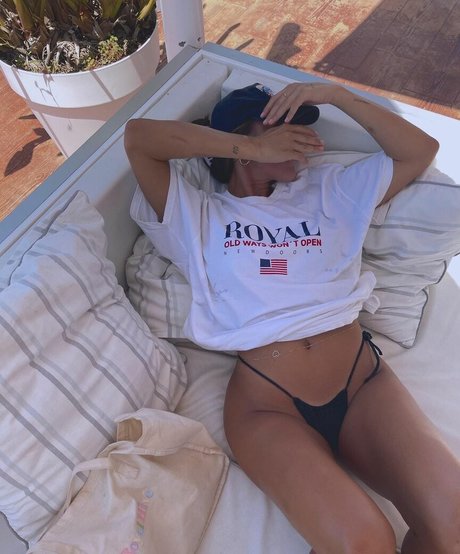 paulagonu star hot pictures