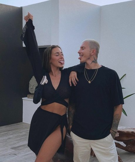 mom onlyfans sexy archive