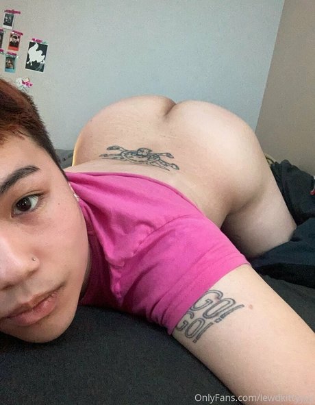 lewdkittyyyy high quality model photos