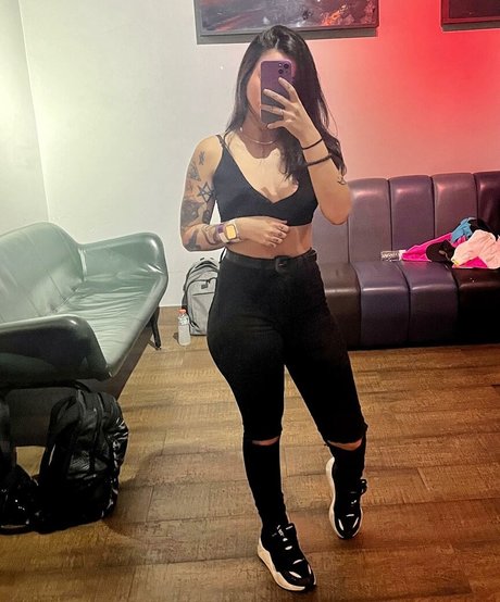 Xxlaisx pretty pornstar pic