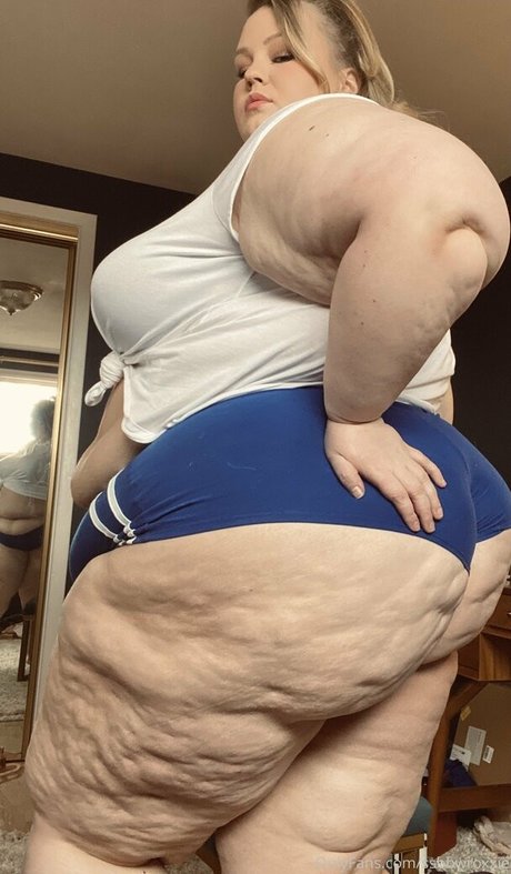 cheating hotwife onlyfans beautiful naked pics