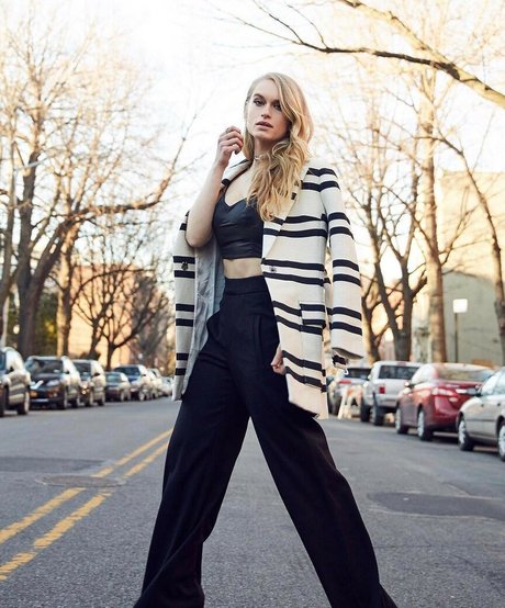 Leven Rambin perfect model photos