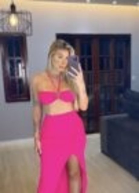 popular onlyfans naked pics