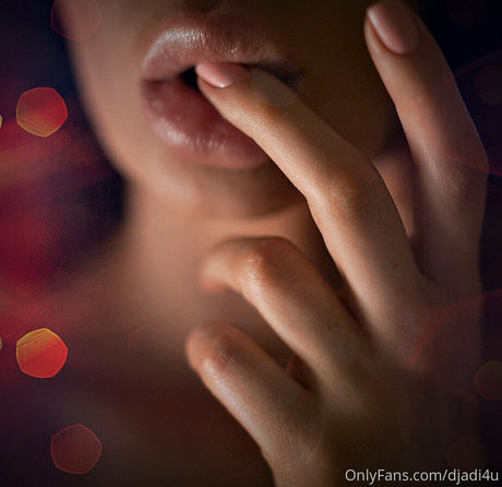 skinny blonde milf onlyfans hot naked pics