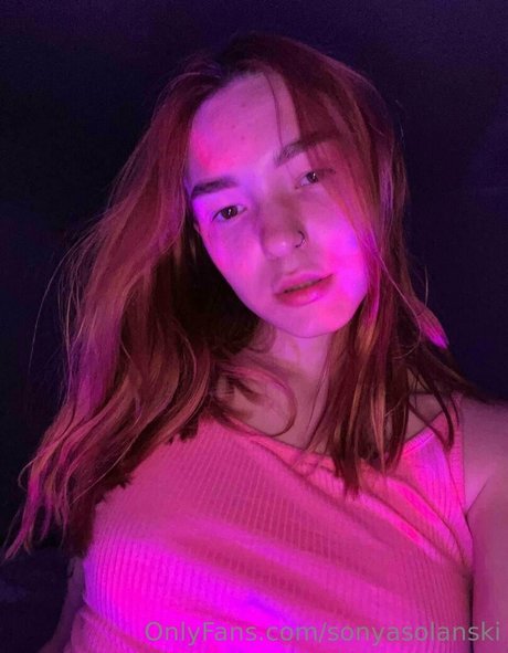 sonyasolanski art model pics