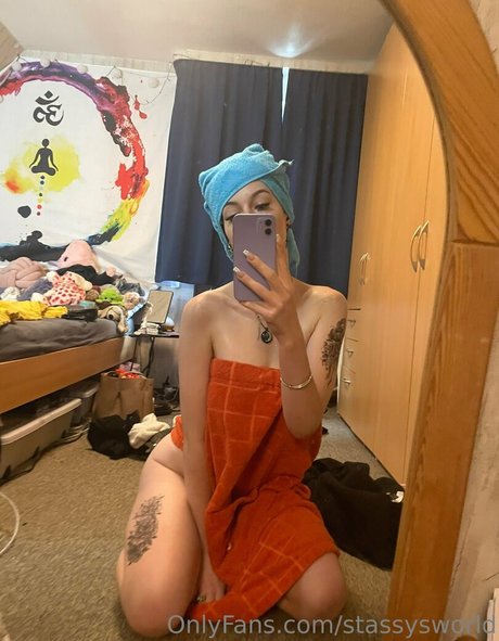 stassysworld free actress pic