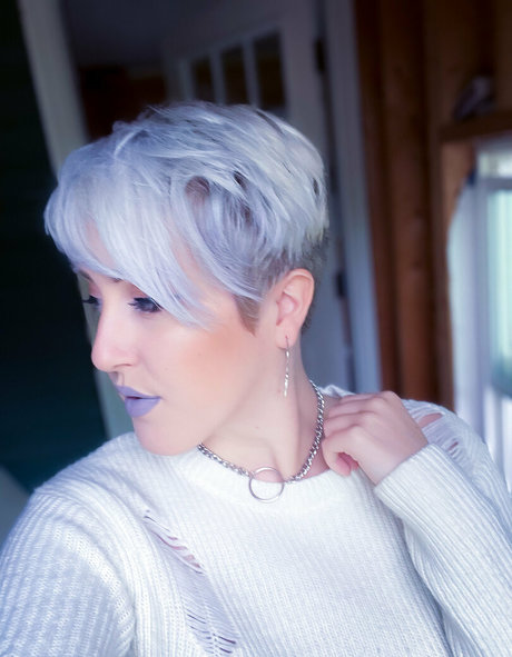 yoemilyreyfree nudes star photos