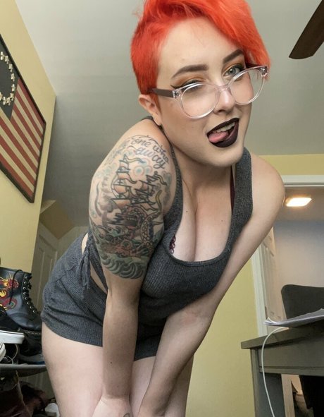 yoemilyreyfree top star pics