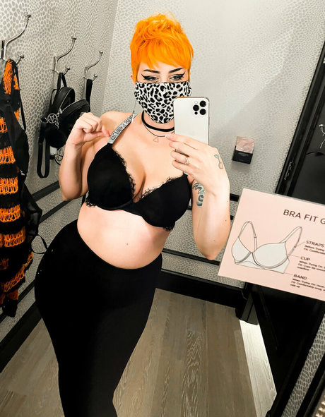 spanking onlyfans beautiful naked gallery