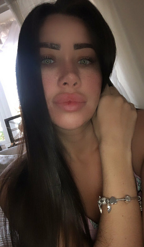 squirt teen onlyfans hot nude photos