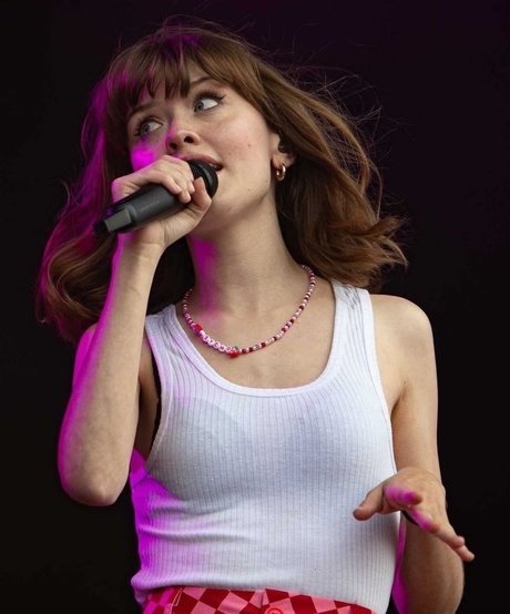 bodybuilder nude onlyfans naked galleries