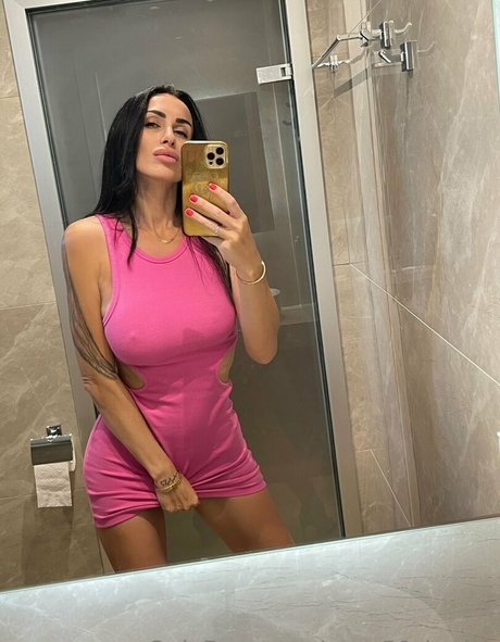 ana 50shades naked star pic