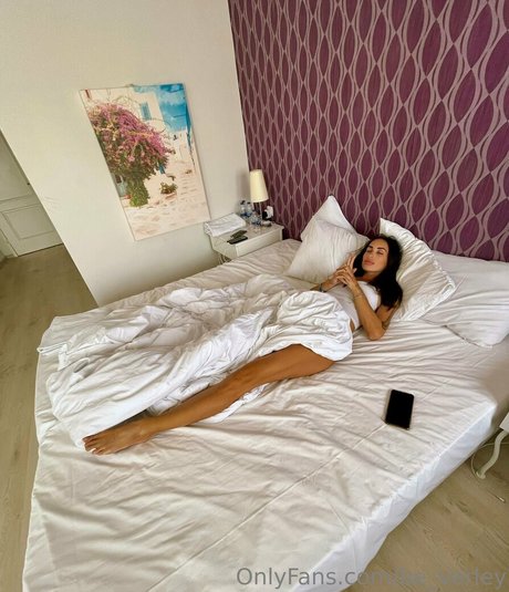 public onlyfans hot picture