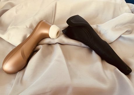 big tits granny onlyfans hot images