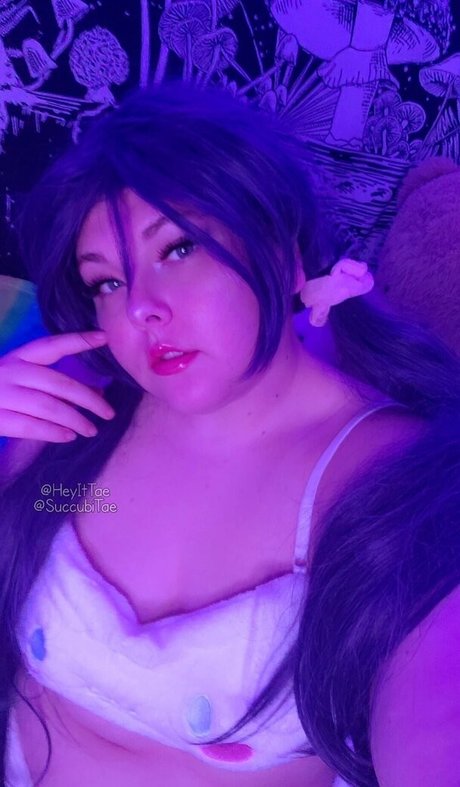 heyittae high quality pornstar pics