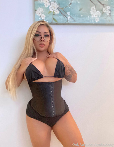 exoticbooty pornstar free img