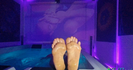 ladsfeetfree top actress photos