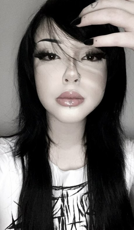 Ghostbabss pornstar art images