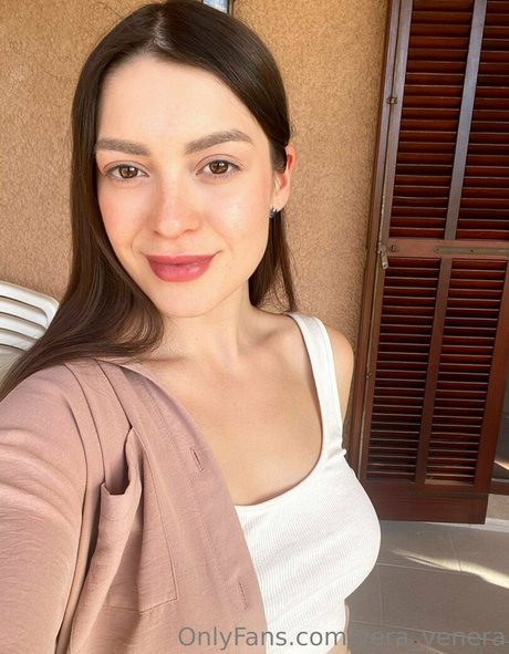 vera venera model free pictures