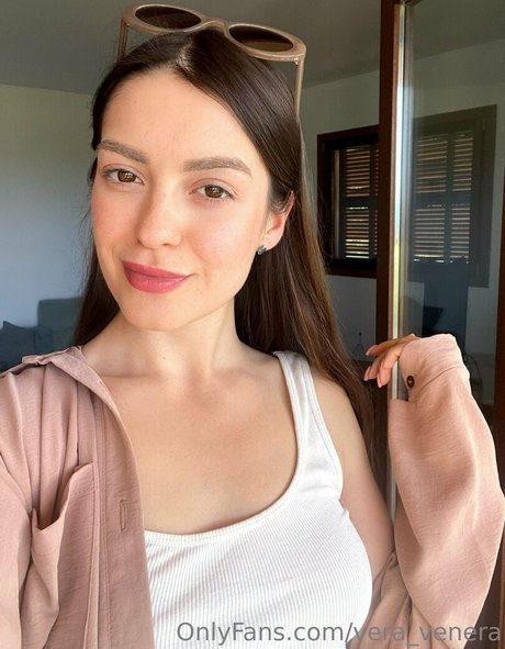 vera venera naked star archive