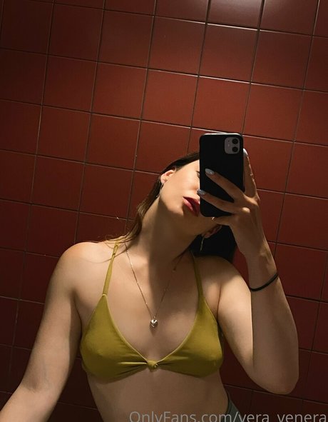 vera venera pornstar nude photo