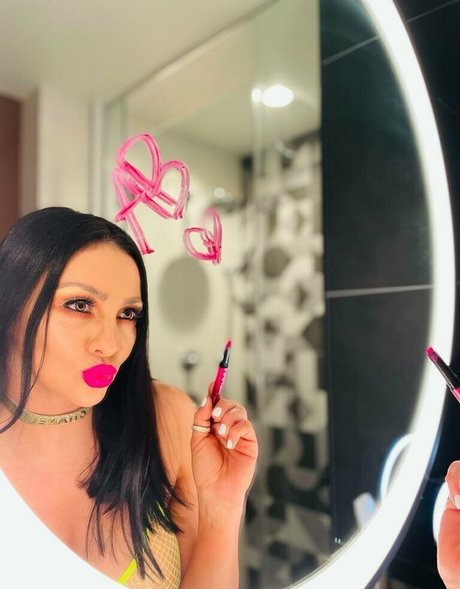 audreybitoni erotic actress archive