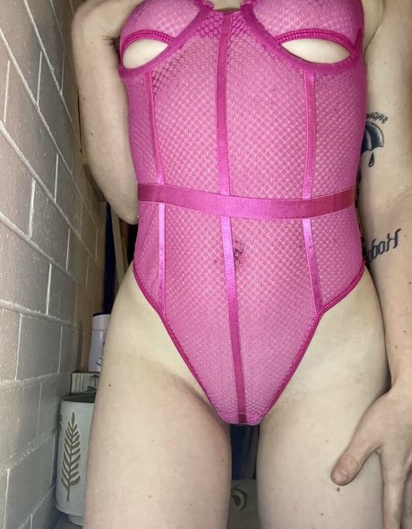 autumnlutz pretty pornstar img