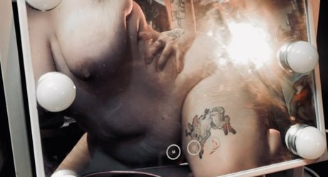 squirting pussy onlyfans beautiful photo