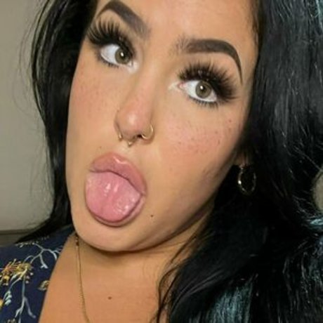 mormonnextdoor model hot pictures