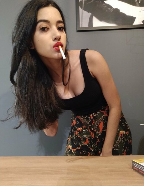 thebeautyofsmoking free pornstar archive