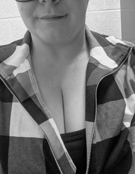 free bbw onlyfans pretty picture