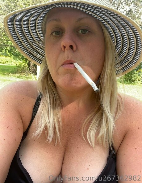 smokybrookeb beautiful actress img