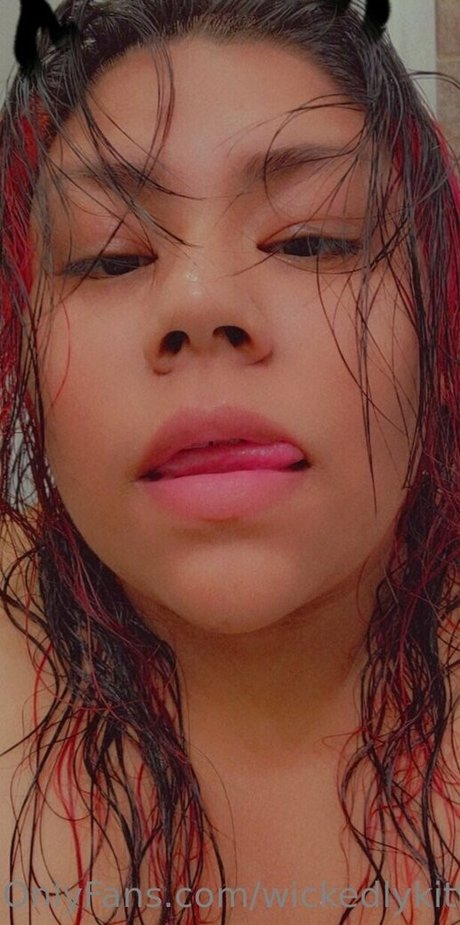 dripping wet pussy onlyfans nudes gallery