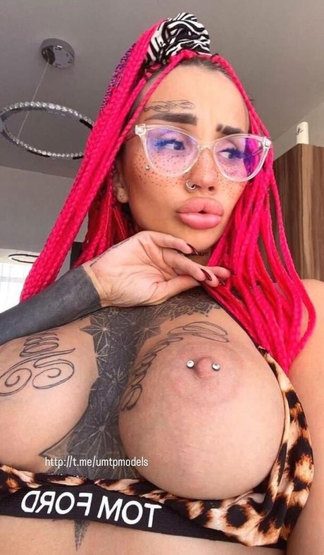 tvoyamilfa_ star nudes gallery