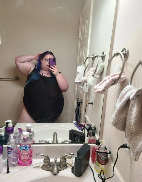 curv3s4daysfree pornstar adult photo