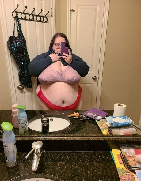 curv3s4daysfree star xxx archive