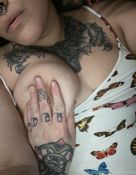 hariethhoney adult model pic